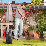 4 Reasons to Hire Professionals for High Pressure Cleaning
